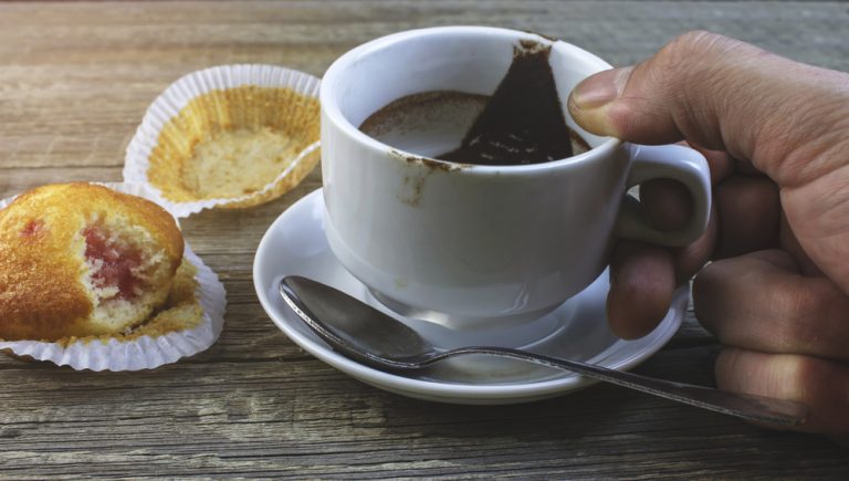 Czar Rannej Pory : Odkrywamy Sekrety Kawy – Od Nasadzenia przez Prażenie aż po Twoją Filiżankę Pełną Smaku.